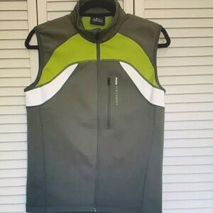 Stylish Two-Tone Green Vest